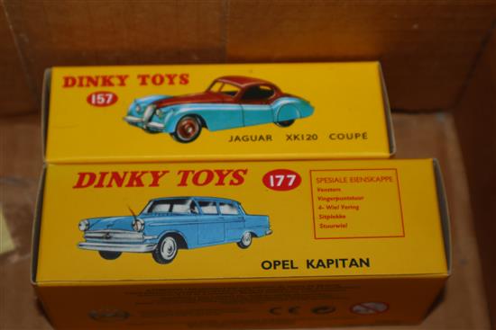 A quantity of Editions Atlas Dinky toys (boxed)